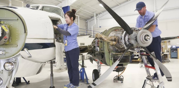 How much does an aerospace engineer earn on an annual basis proprofs 